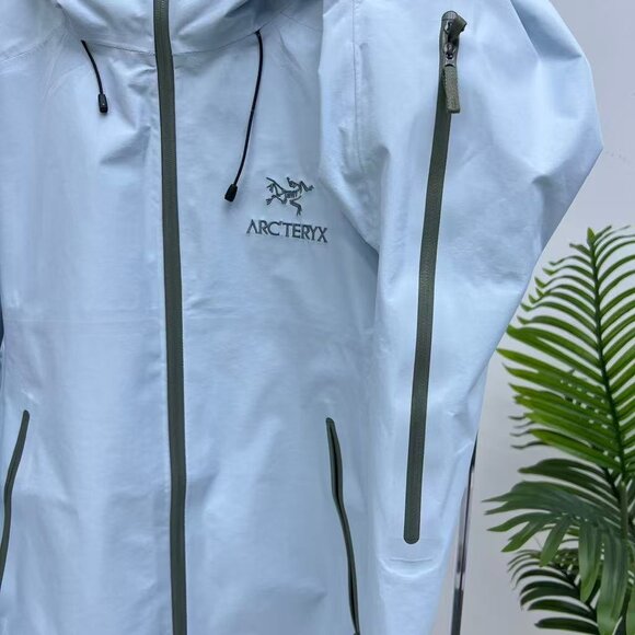 Arc'teryx Jacket - Picture 3 of 8